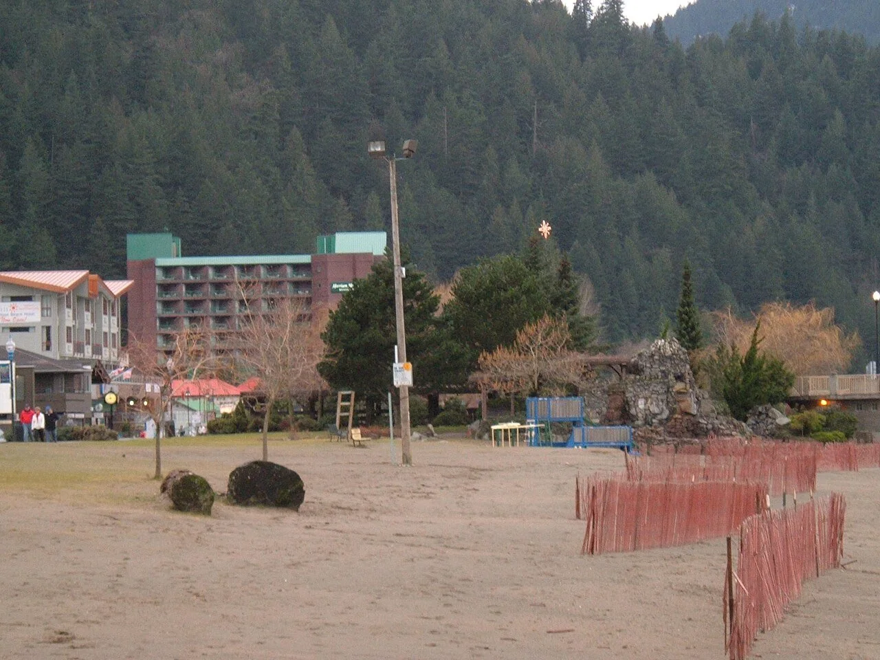 Resort exterior seen from the beachfront at Harrison Hot Springs Resort Pools (archive photograph)