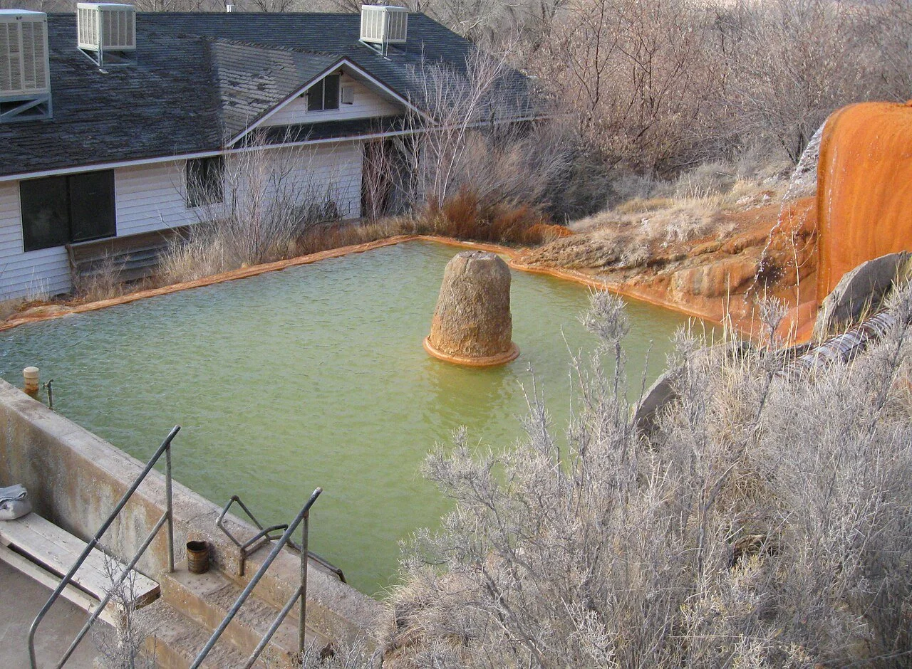 Mineral soaking pool at Mystic Hot Springs (archive photograph)